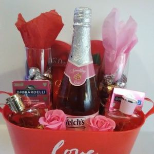 Valentines Duet Basket